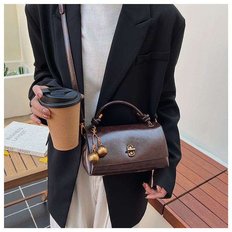 LUNÉ™ Vintage Crossbody Bag